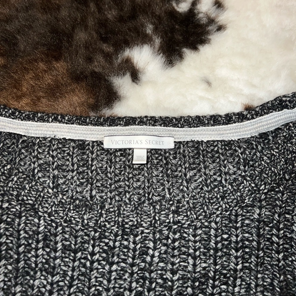 Victoria Secret sweater